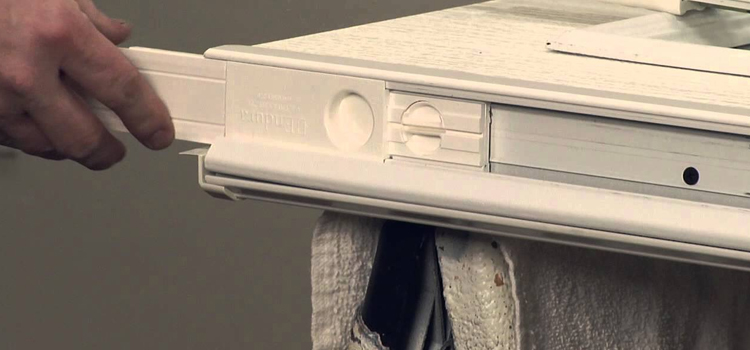 aluminum storefront door repair Tampa